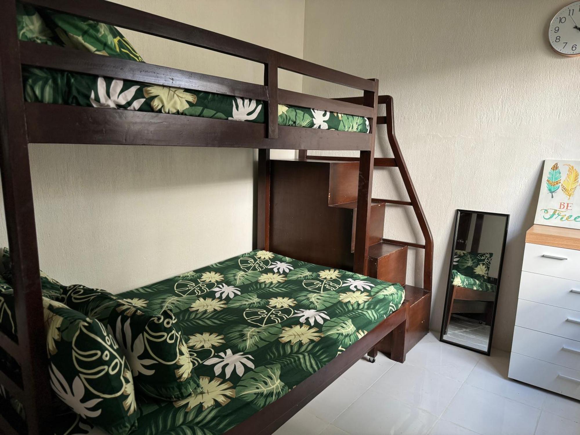 Home Away From Home. Bacolod Buitenkant foto